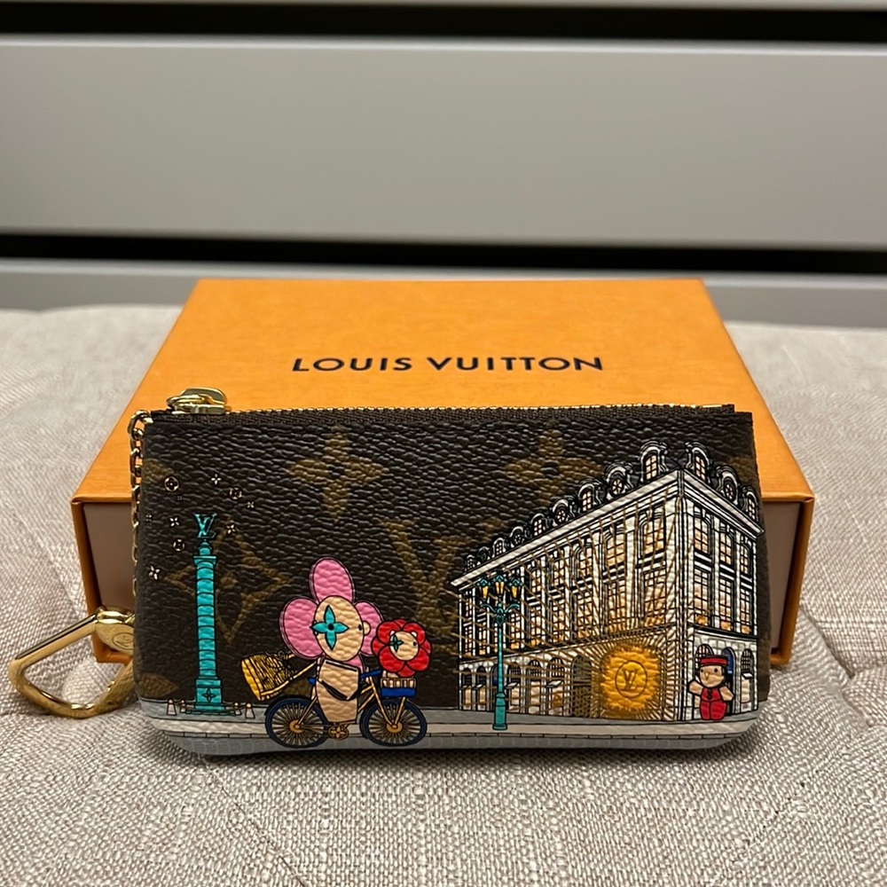 Louis Vuitton key pouch christmas edition 2022 - new